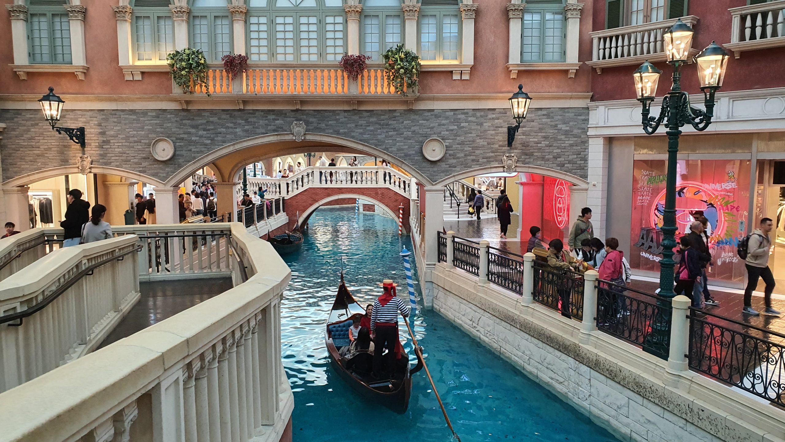 Отель Venetian — точная копия такого же отеля в Лас Вегасе